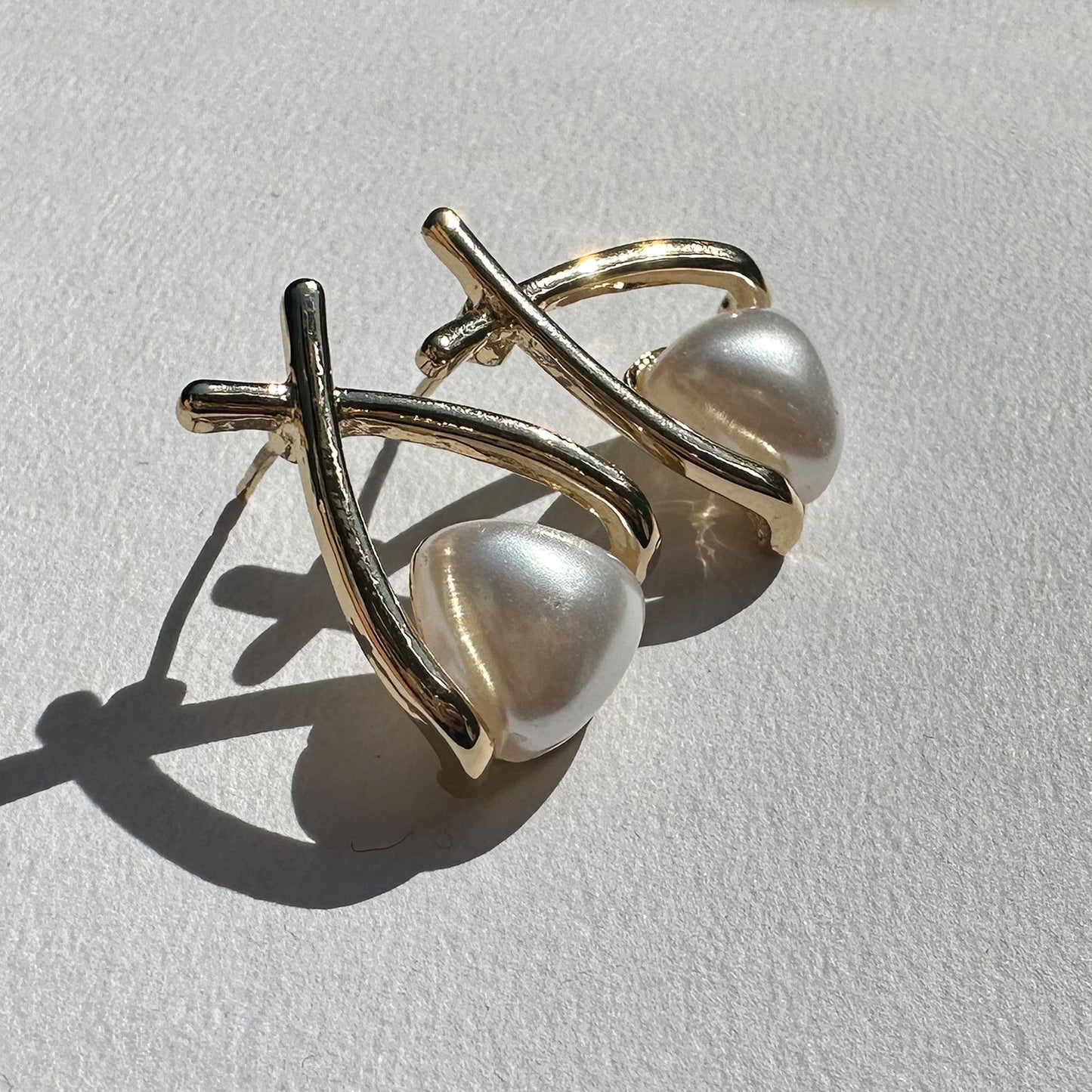 パールピアス/intersect