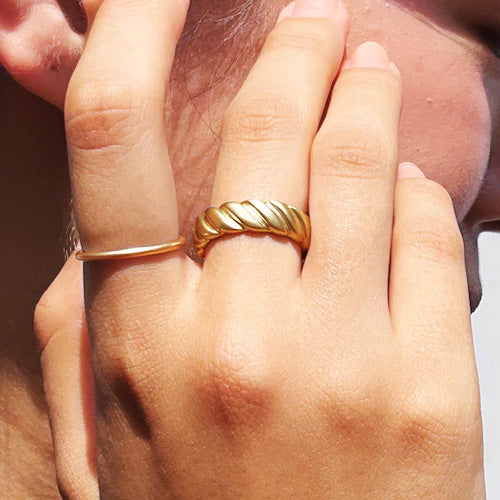 Spiral Ring Gold #exploring