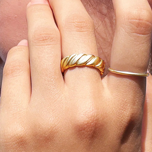 Spiral Ring Gold #exploring