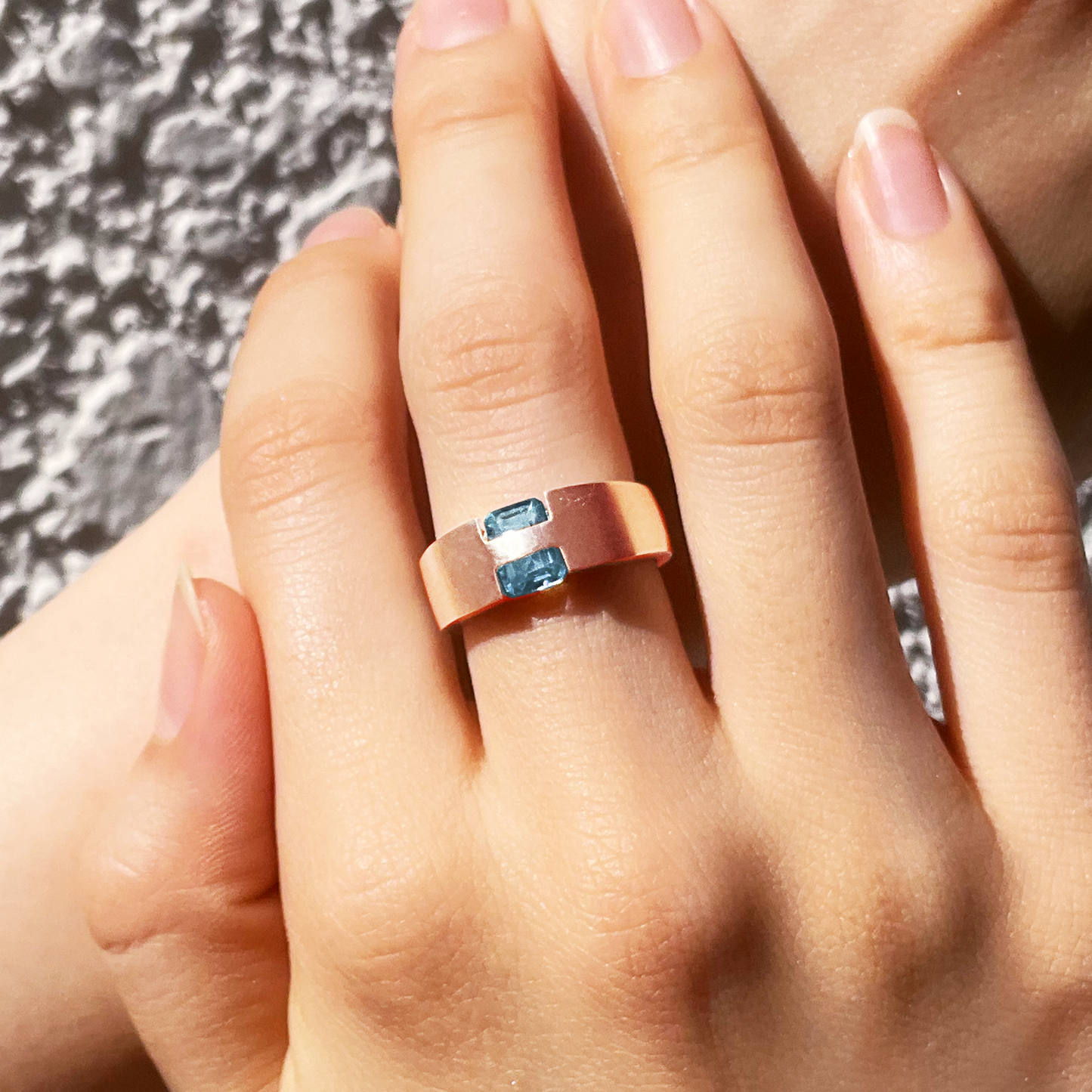 <You's Design> hide and sparkle #exploring