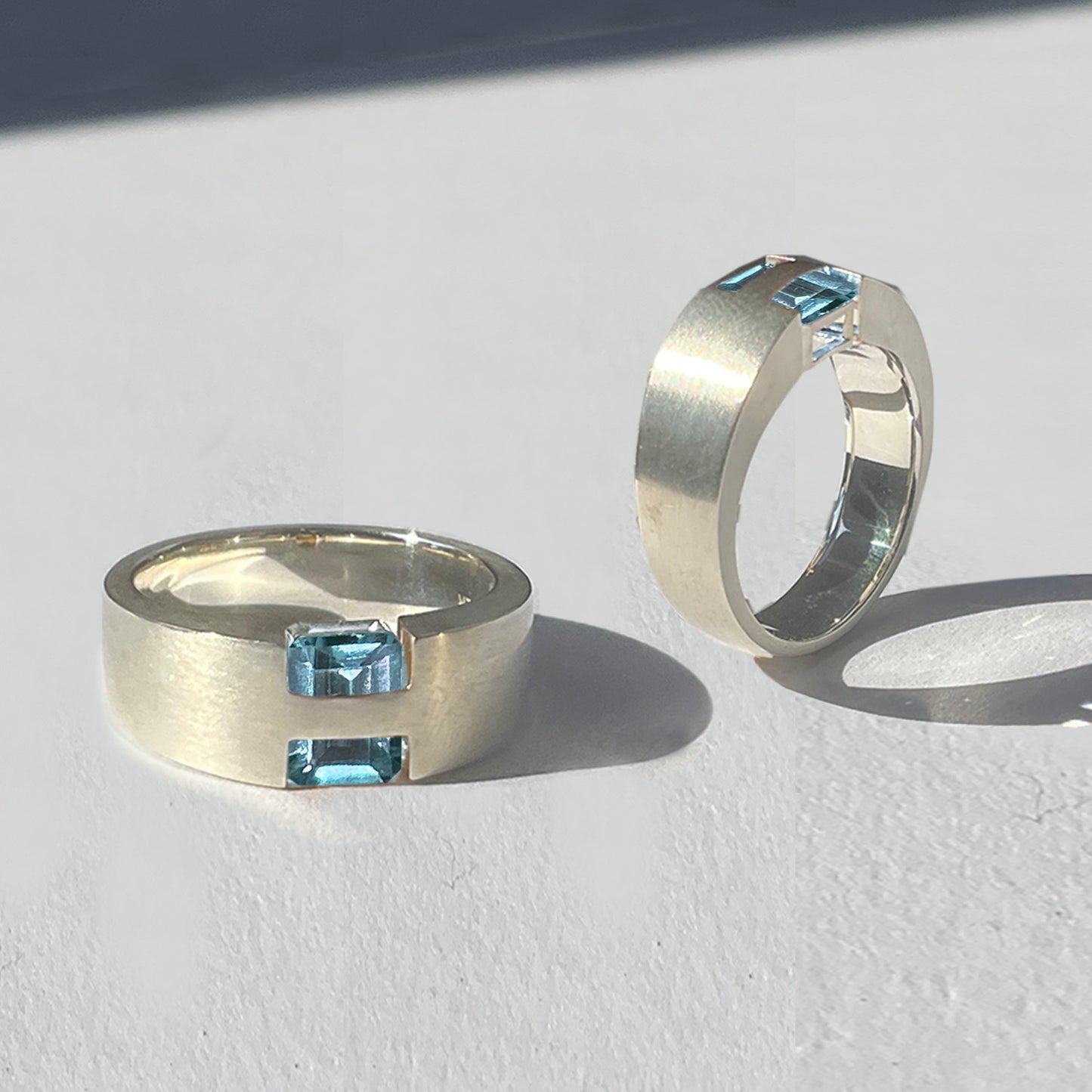 [Blue topaz] hide and sparkle silver #exploring