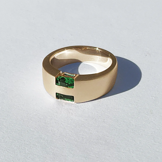 [Chrome Diopside] hide and sparkle gold #exploring