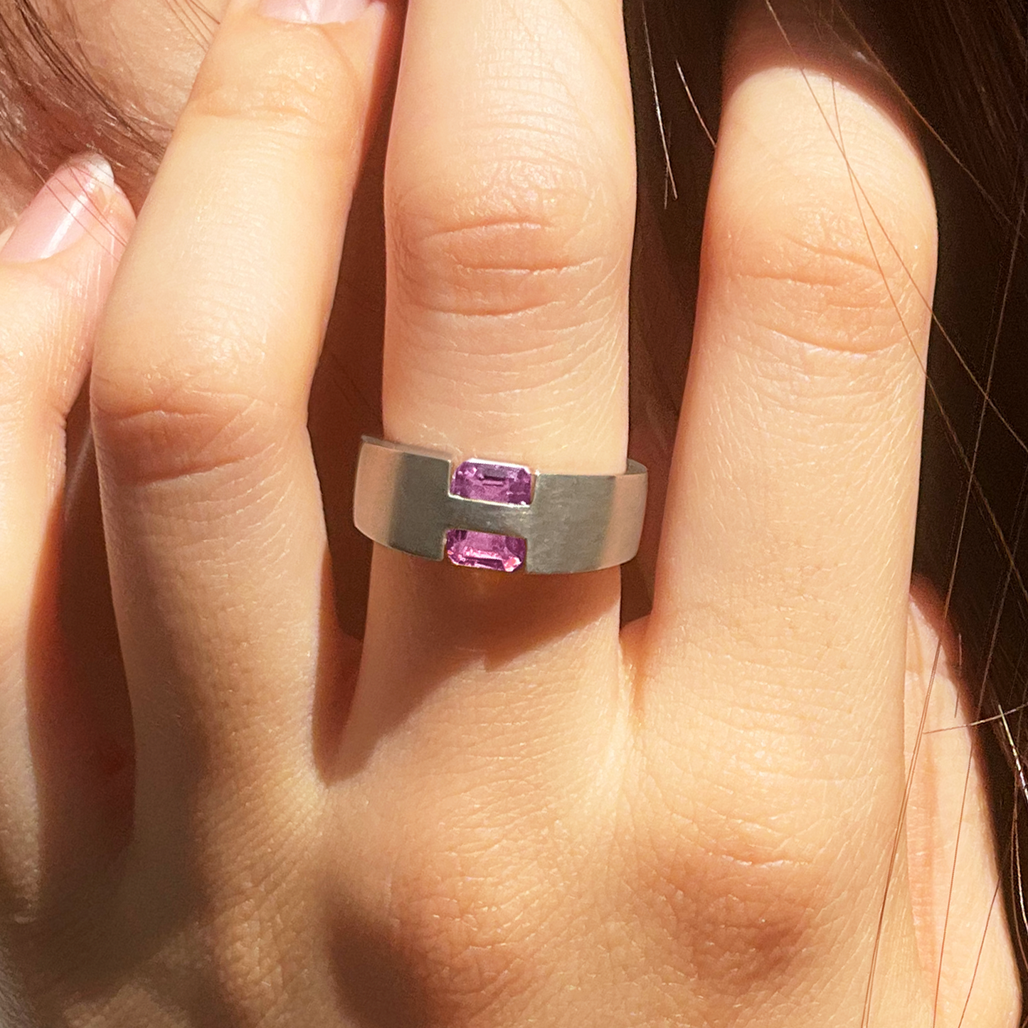 [Amethyst] hide and sparkle silver #exploring